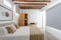 living - Piso de 95m² en alquiler en Sol, Madrid - gallery thumbnail - 7