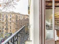 living - Piso de 80m² en venta en Sant Antoni, Barcelona - gallery thumbnail - 2