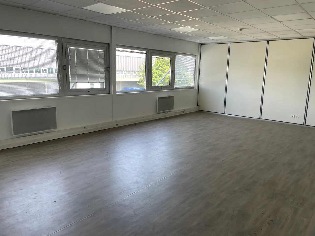 logistics - Logistics Warehouse For Rent - gallery - 5