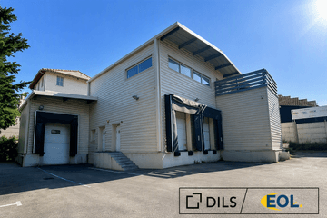 logistics - Warehouse / Offices For Sale - featured