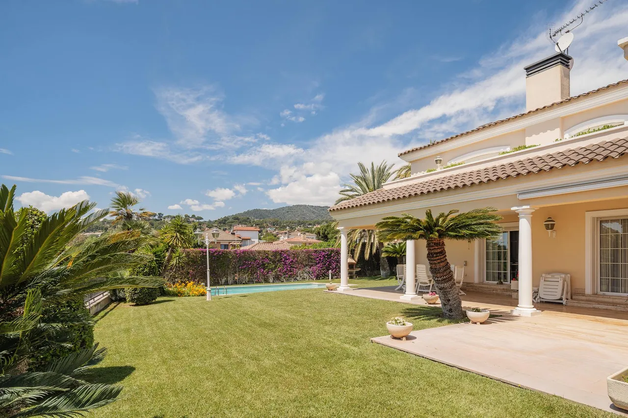 living - Casa / villa de 775m² en venta en Vilassar de Dalt - gallery - 4