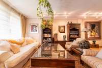 living - Ático de 212m² con 61m² terraza en venta en Majadahonda - gallery thumbnail - 6
