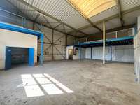 logistics - Activités / Bureaux À Louer - gallery thumbnail - 1