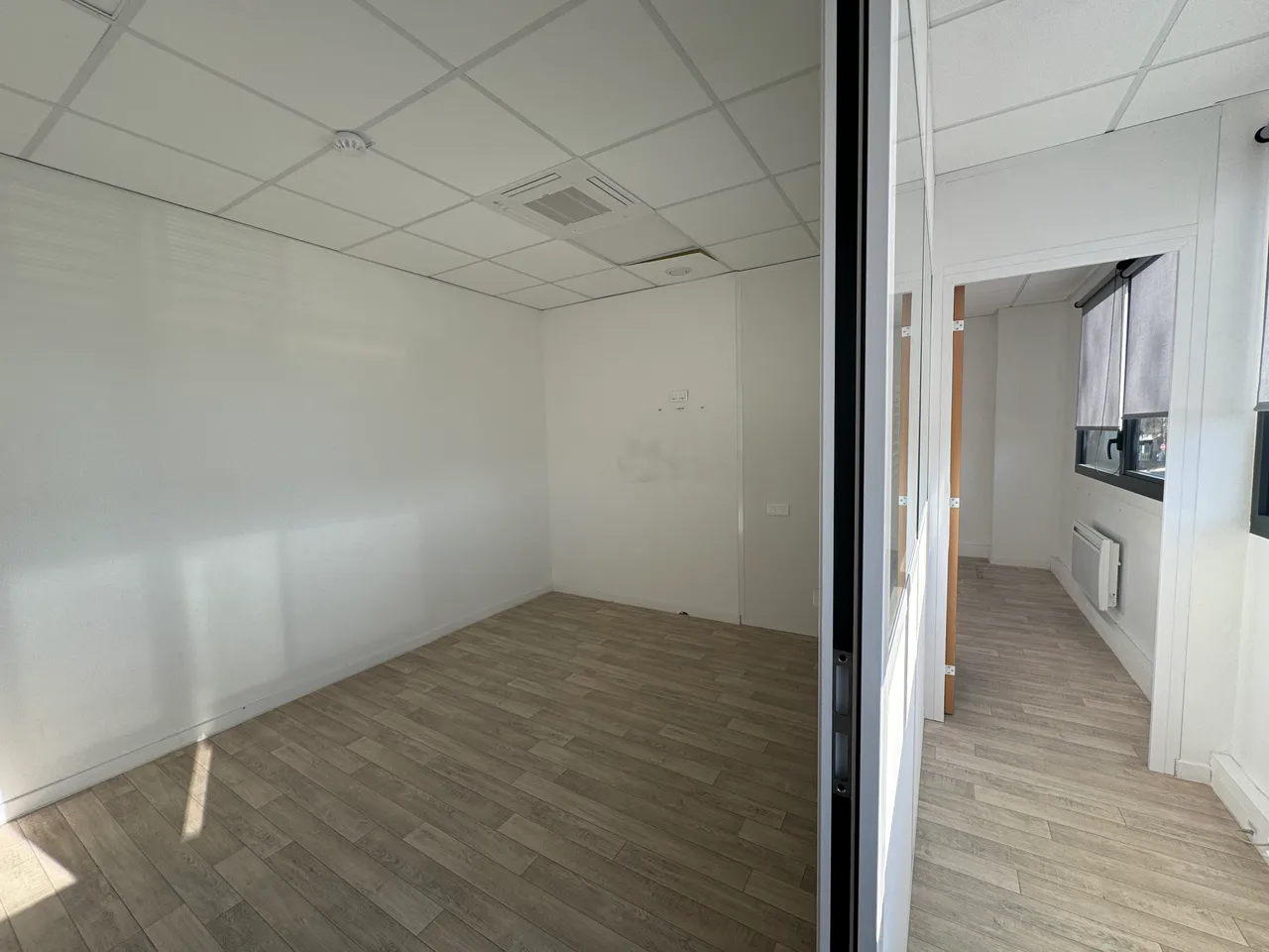 logistics - Activités / Bureaux À Louer - gallery - 7