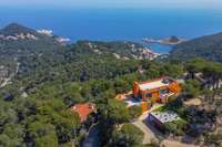 living - Casa / villa de 298m² en venta en Sa Tuna, Costa Brava - gallery thumbnail - 1