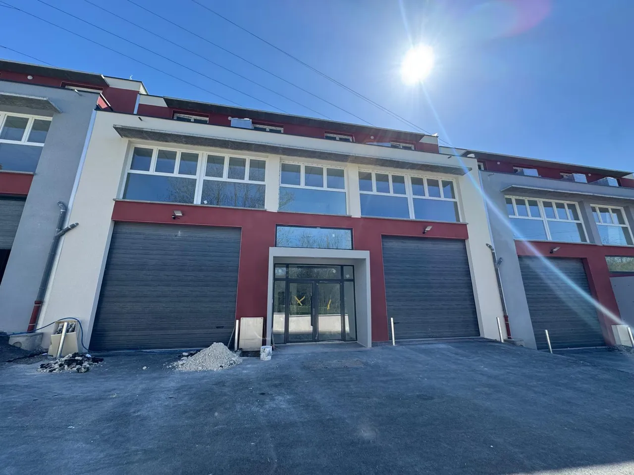 logistics - Light Industrial Premises / Offices For Rent - gallery - 3