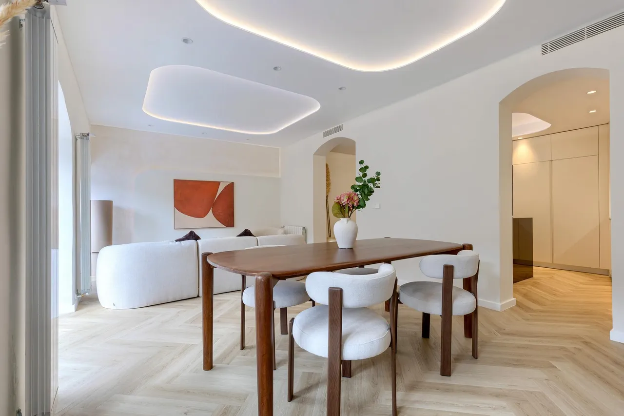 living - 151m² apartment for sale in Cortes / Huertas, Madrid - gallery - 6