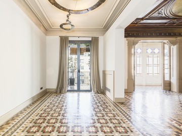 living - Piso de 196m² con 7m² terraza en venta en Eixample Derecho - featured