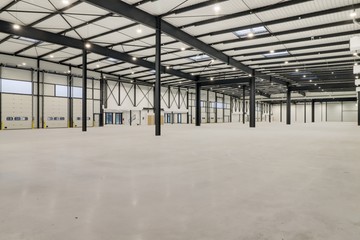 logistics - Light Industrial Premises / Offices For Rent - featured