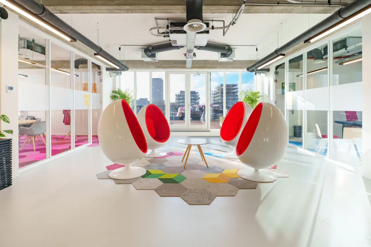 office - De Kauwgomballenfabriek - Lab - Office - Dils - gallery - 5