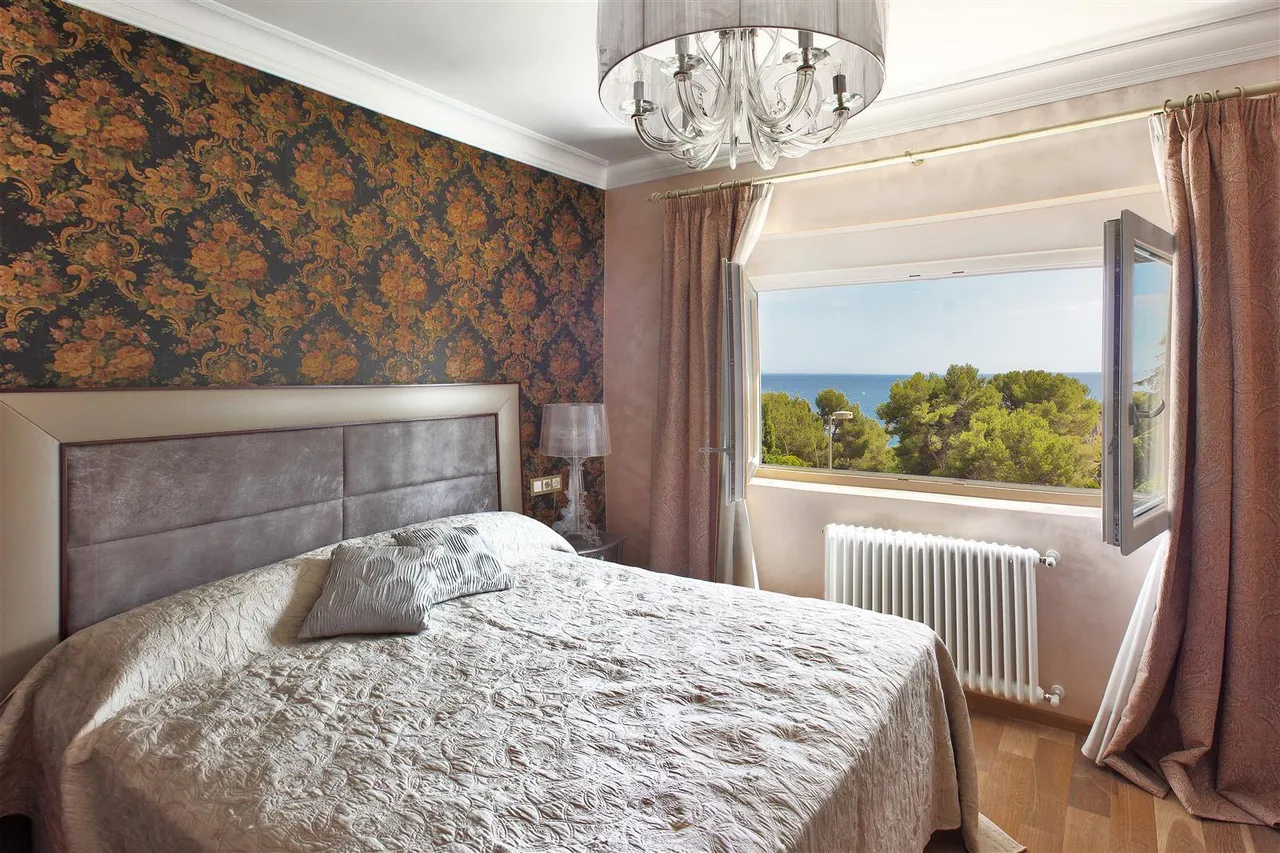 living - Propiedad de diseño en venta en Blanes, en la Costa Brava - gallery - 4