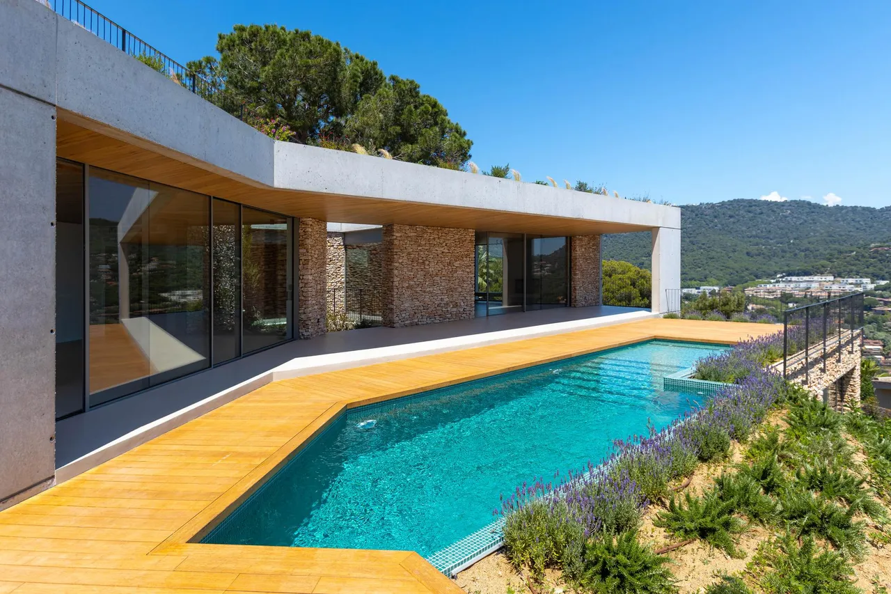 living - Casa / villa de 453m² en venta en Cabrils, Barcelona - gallery - 2