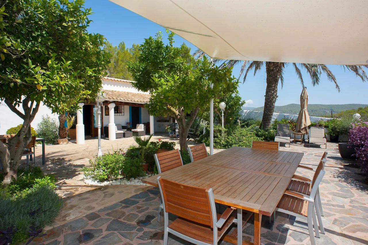 living - 280m² house / villa for sale in San Juan, Balearic Islands - gallery - 2