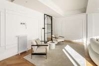 living - Piso de 260m² en venta en Castellana, Madrid - gallery thumbnail - 9