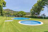 living - 144m² house / villa with 370m² garden for sale in Aiguablava - gallery thumbnail - 5