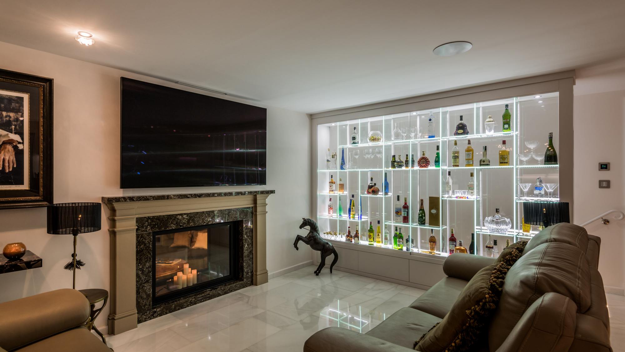 living - 712m² house / villa with 236m² terrace for sale in Nueva Andalucía - gallery - 6