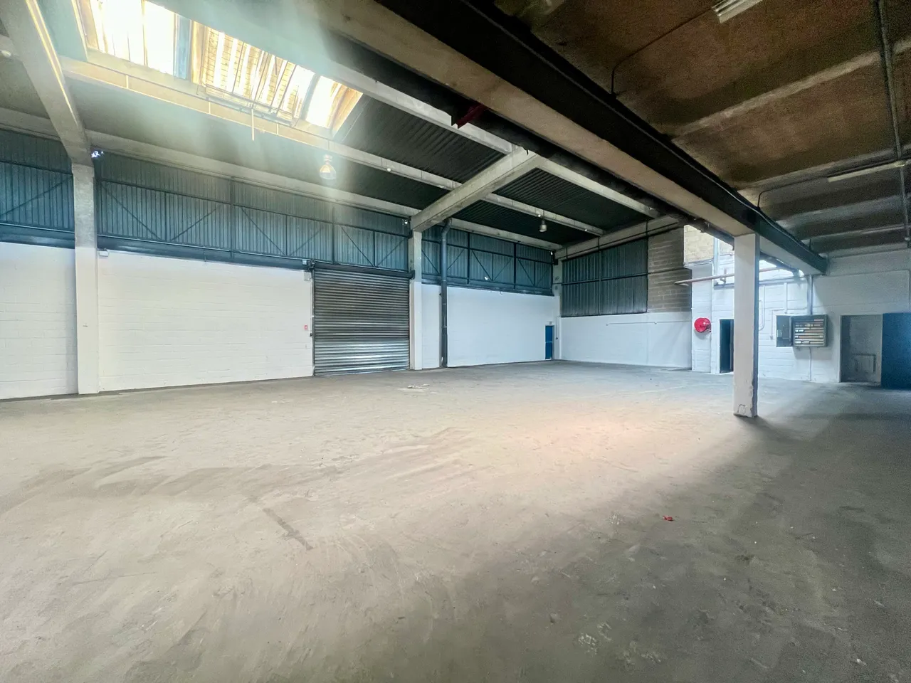 logistics - Warehouse / Offices For Rent - gallery - 7