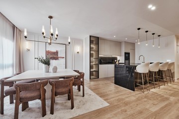 living - 253m² apartment for sale in Castellana, Madrid - featured