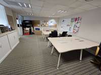 office - Bureaux À Louer - gallery thumbnail - 9