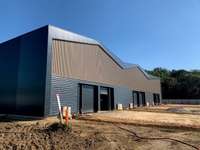 logistics - Activités / Bureaux À Vendre - gallery thumbnail - 3