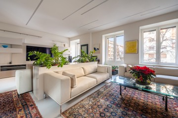 living - Regina Giovanna 32 - Living - Dils - featured
