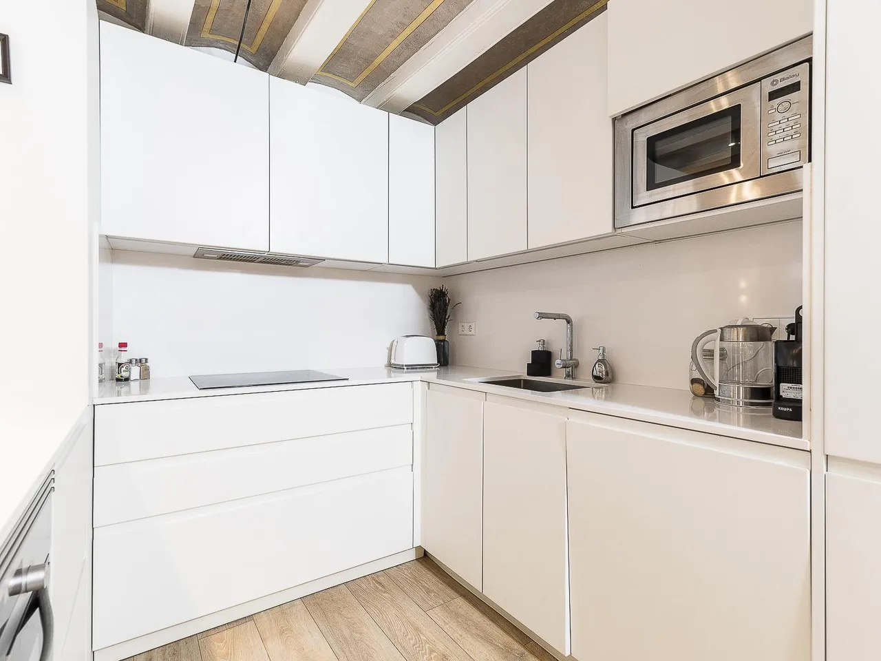 living - 87m² apartment for sale in Gótico, Barcelona - gallery - 10