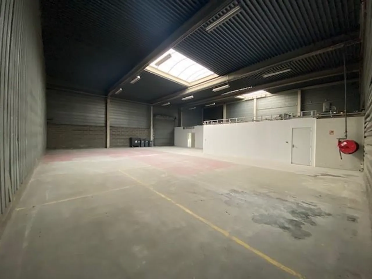 logistics - Activités / Bureaux À Louer - gallery - 8