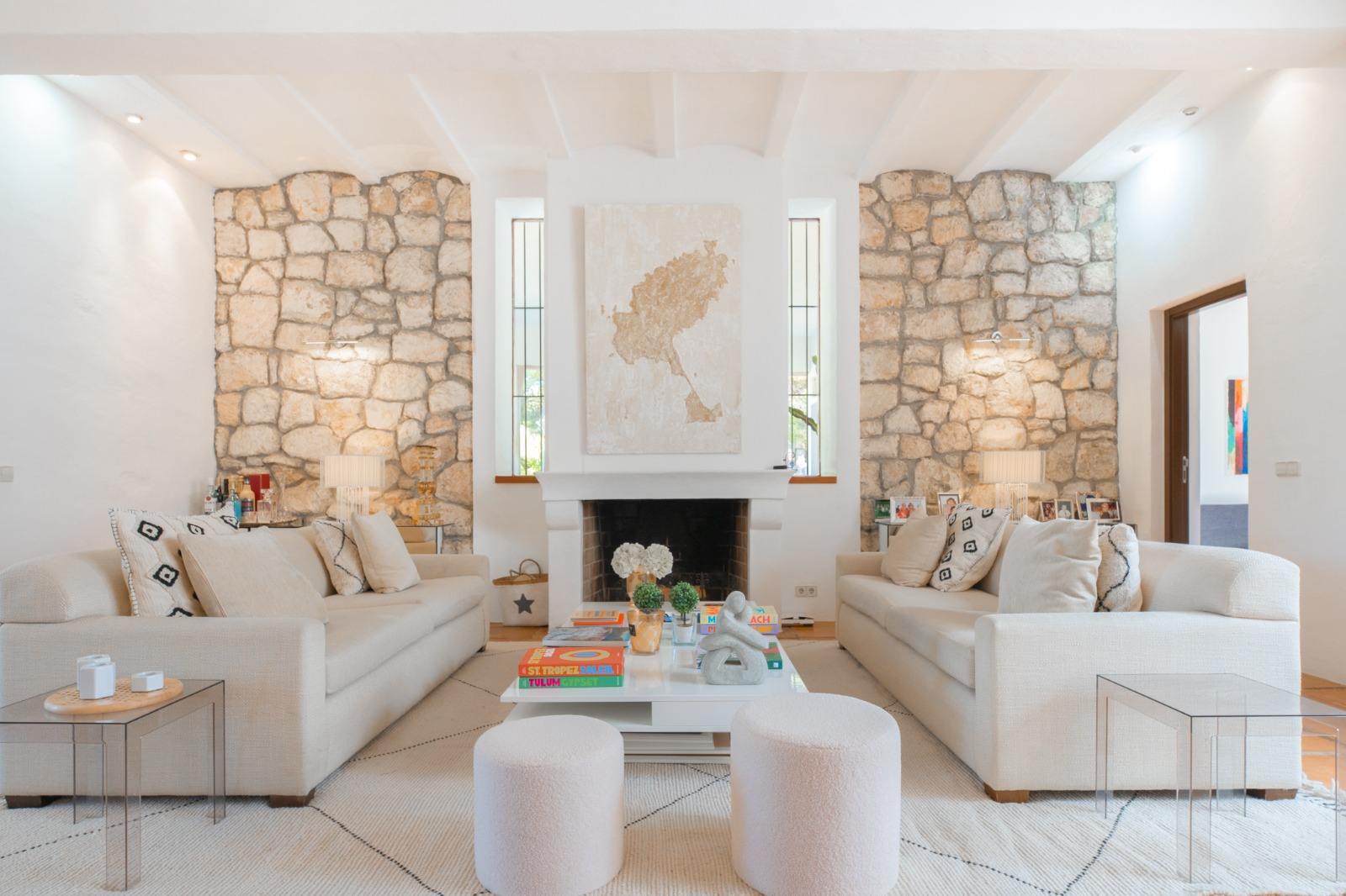 living - 689m² house / villa for sale in Ibiza Town - gallery - 5