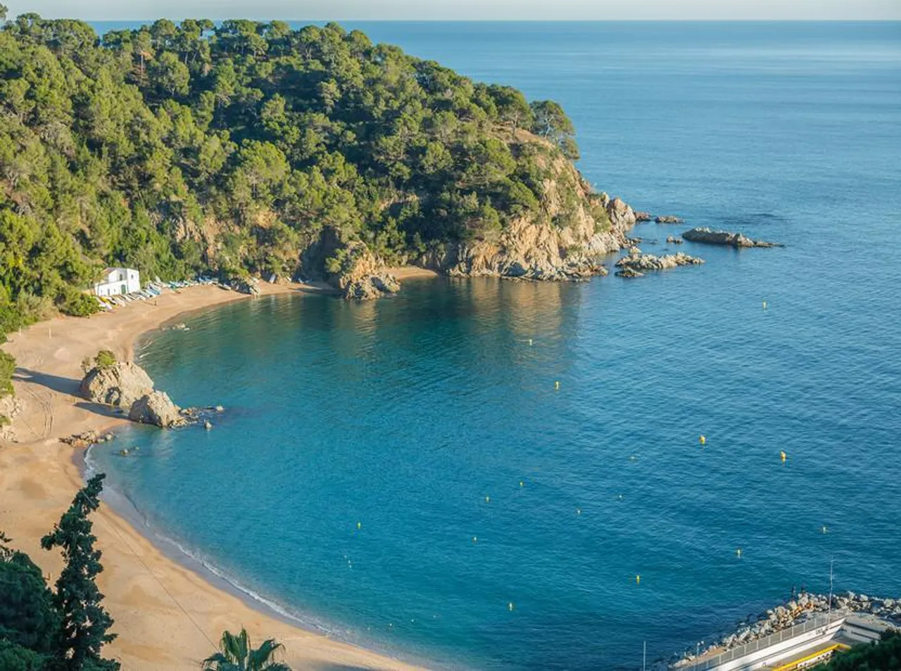 living - Excellent modern villa to buy just 1.5 km from Lloret de Mar - gallery - 2