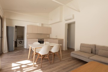 living - Piso de 500m² en alquiler en Palma de Mallorca - featured