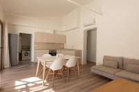 living - Piso de 500m² en alquiler en Palma de Mallorca - gallery thumbnail - 1