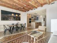 living - Piso de 132m² en venta en Eixample Izquierdo, Barcelona - gallery thumbnail - 4