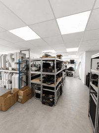 logistics - Activités / Bureaux À Louer - gallery thumbnail - 2