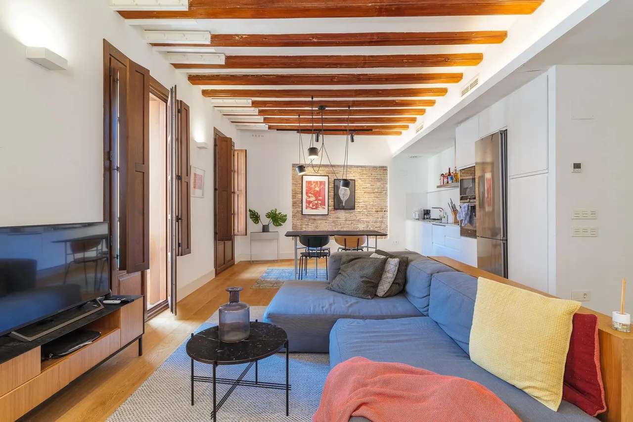 living - Piso de 84m² con 9m² terraza en venta en Gótico, Barcelona - gallery - 2