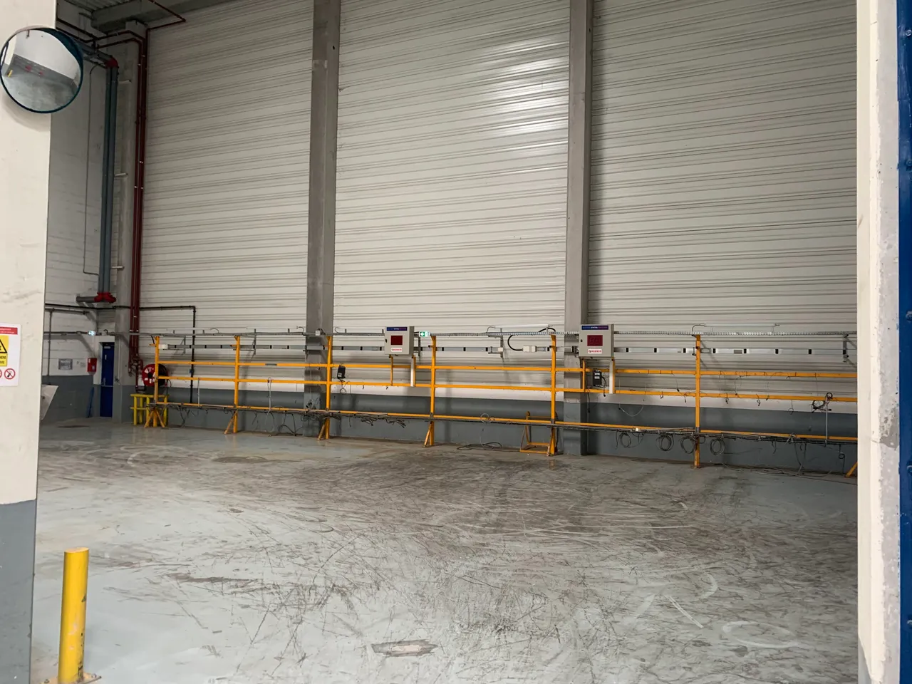 logistics - Logistics Warehouse For Rent - gallery - 8