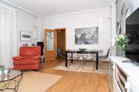 living - Piso de 97m² en alquiler en Cortes / Huertas, Madrid - gallery thumbnail - 4