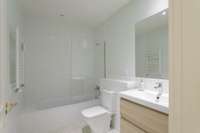 living - 225m² apartment for rent in Cortes / Huertas, Madrid - gallery thumbnail - 10