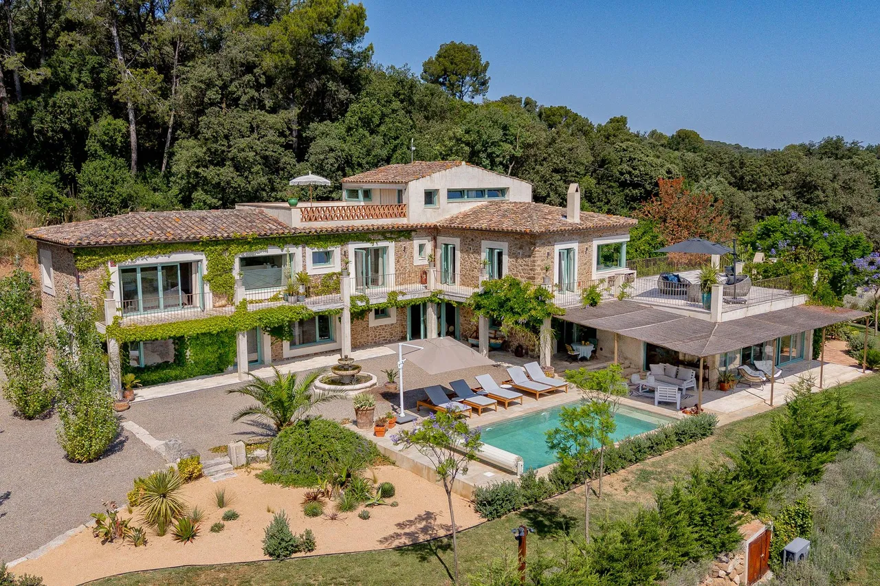 living - 657m² country house for sale in Baix Empordà, Girona - gallery - 2