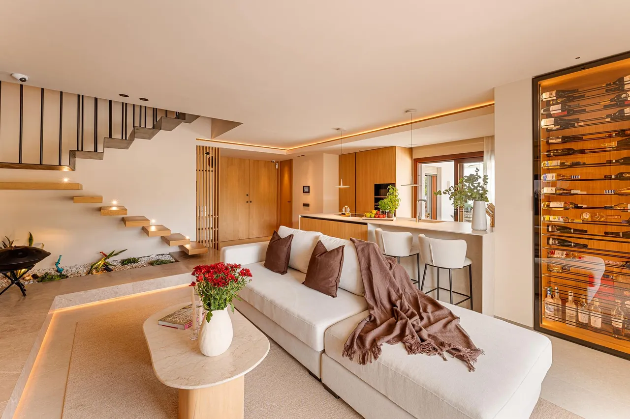 living - 276m² penthouse with 114m² terrace for sale in Nagüeles - gallery - 3