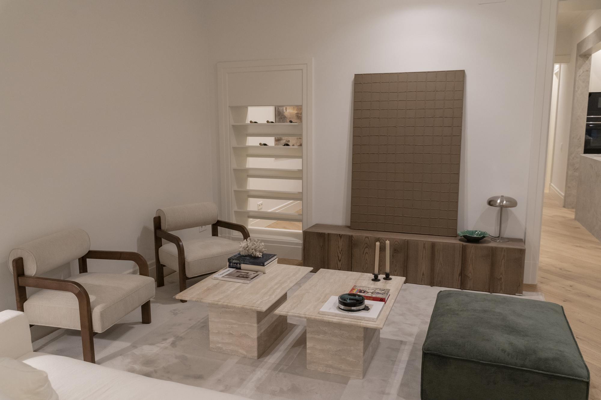 living - Piso de 212m² en venta en Castellana, Madrid - gallery thumbnail - 1