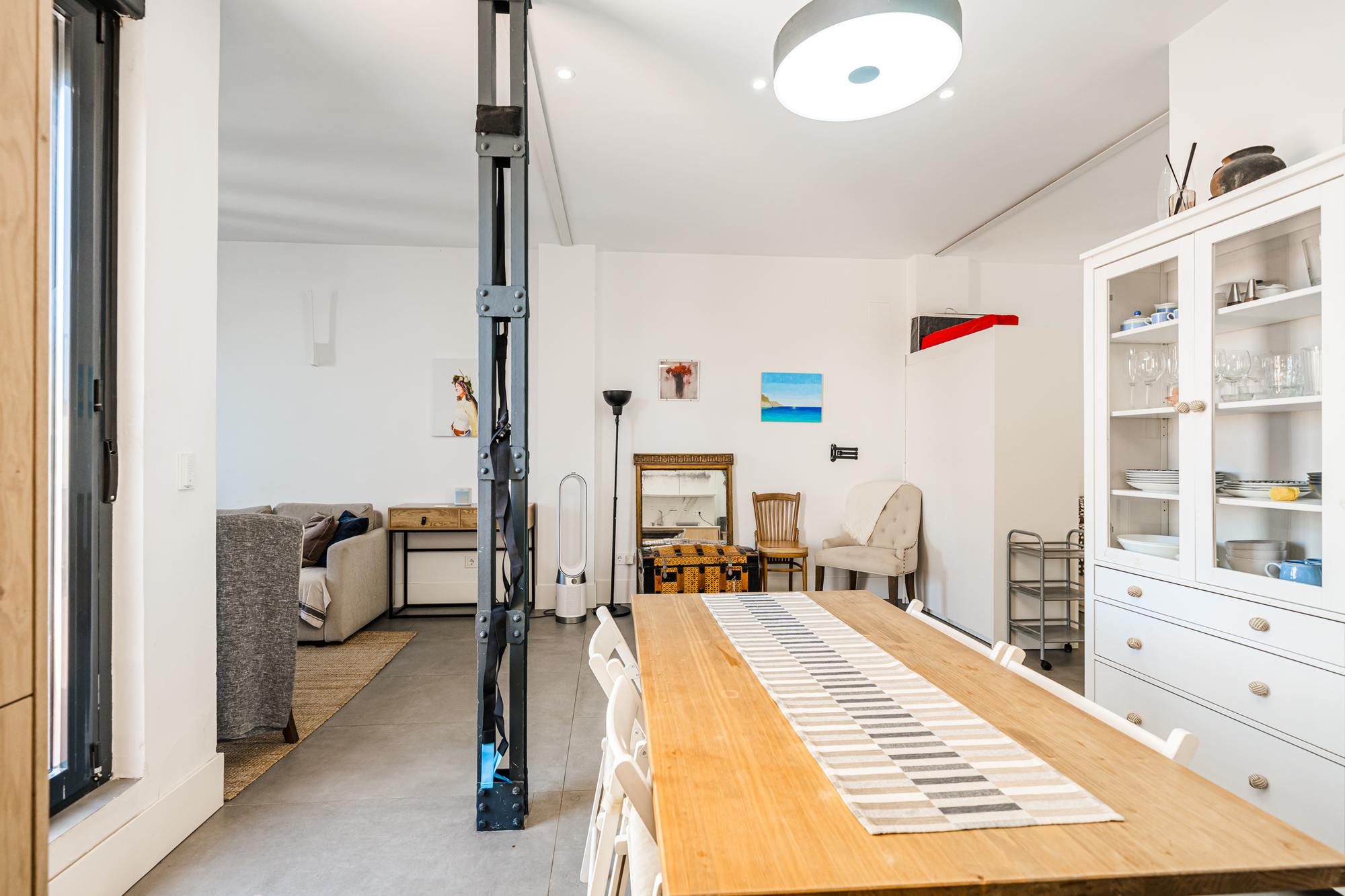 living - 56m² penthouse with 16m² terrace for sale in Malasaña - gallery thumbnail - 10