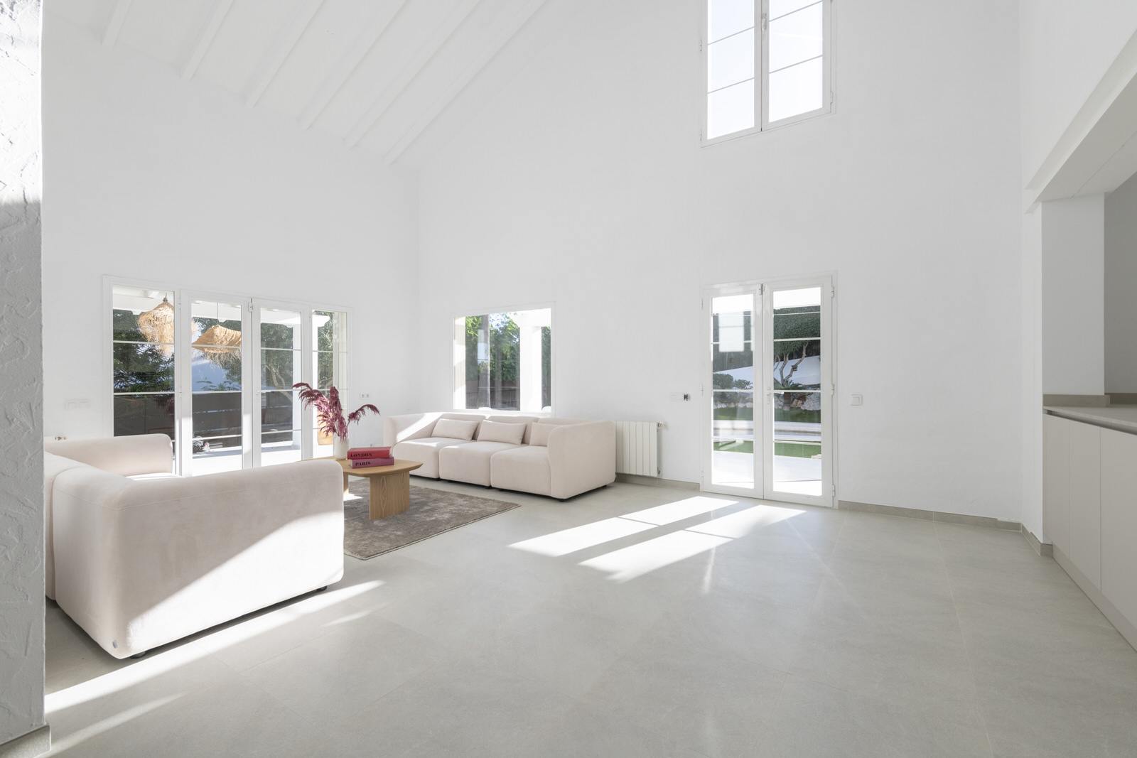 living - Casa / villa de 375m² en venta en Santa Ponsa - gallery thumbnail - 8