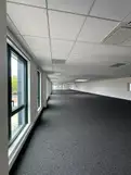 logistics - Activités / Bureaux À Louer - gallery thumbnail - 5