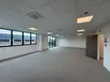 logistics - Activités / Bureaux À Louer - gallery thumbnail - 6
