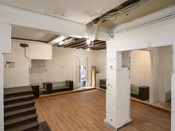 living - Piso de 242m² en venta en Gótico, Barcelona - featured