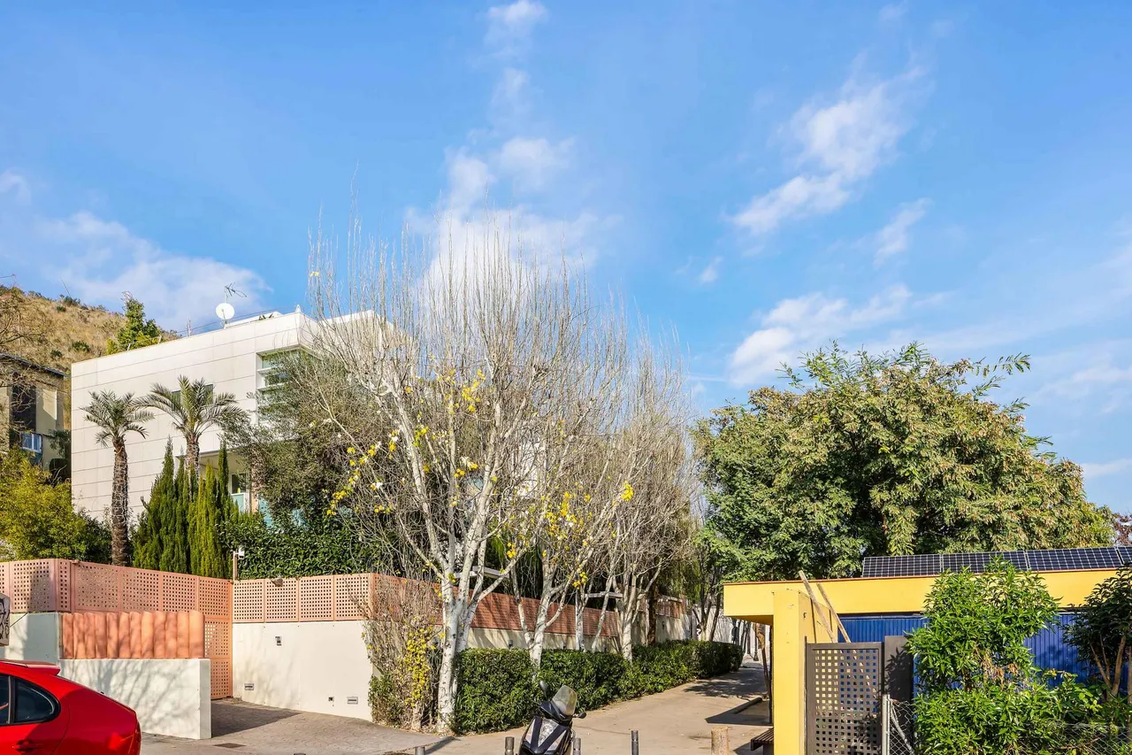 living - 600m² house / villa for sale in Pedralbes, Barcelona - gallery - 6