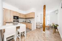 living - Piso de 82m² en venta en Embajadores, Madrid - gallery thumbnail - 7