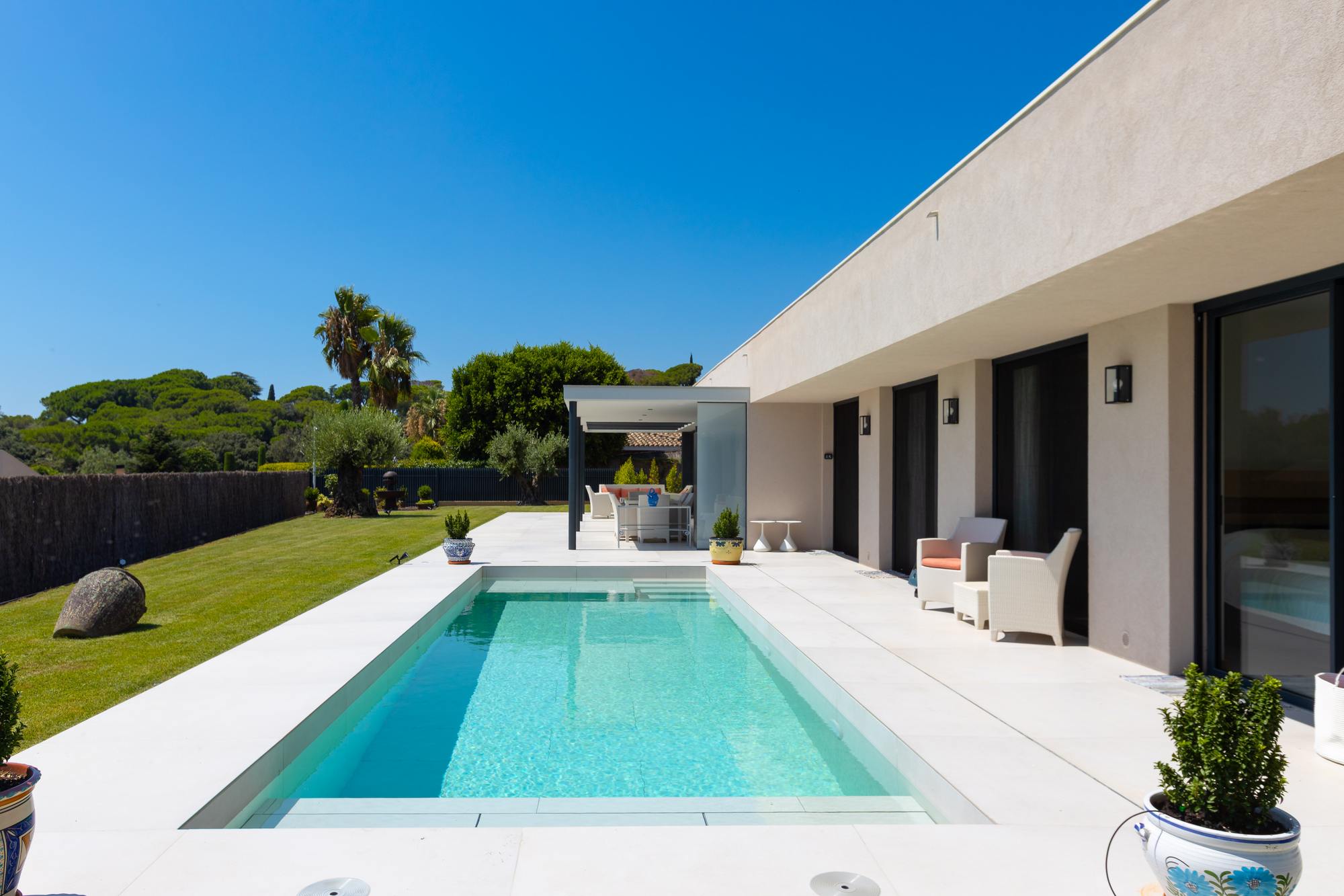 living - 258m² house / villa for sale in Sant Vicenç de Montalt - gallery thumbnail - 3