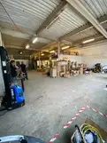 logistics - Activités / Bureaux À Louer - gallery thumbnail - 3