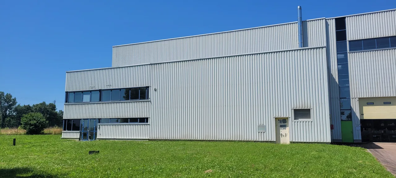 logistics - Entrepôt / Bureaux À Louer - À Vendre - gallery - 4